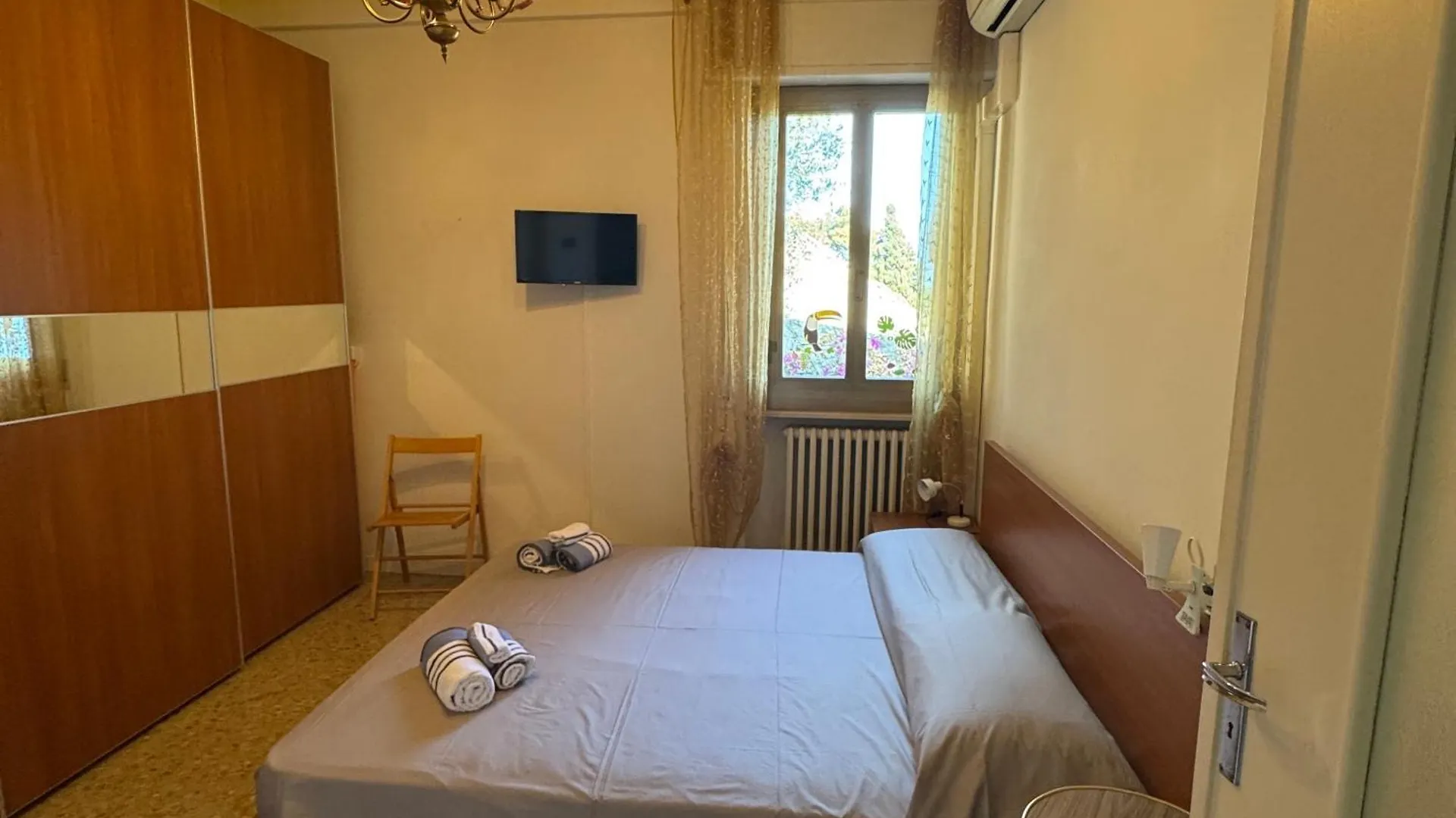 La Casa Di Carlo Apartment Imperia