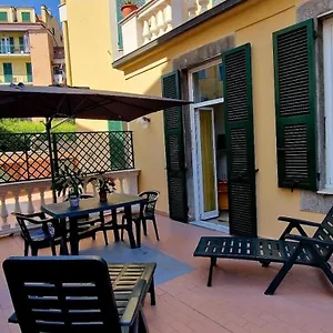 Appartamento Casa Teresita 300mt Mare, Imperia